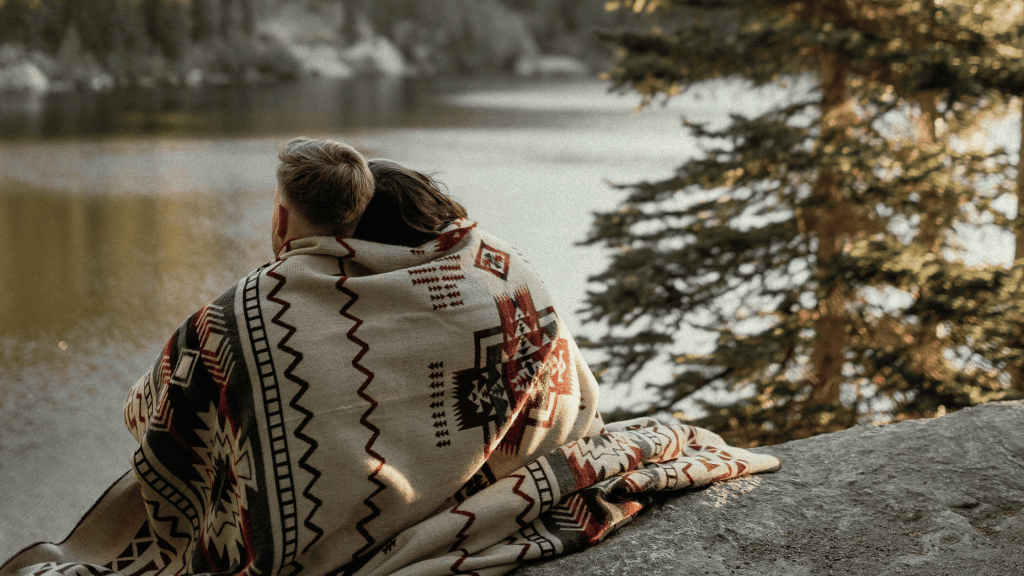 How to Use Pinterest to Romanticize...